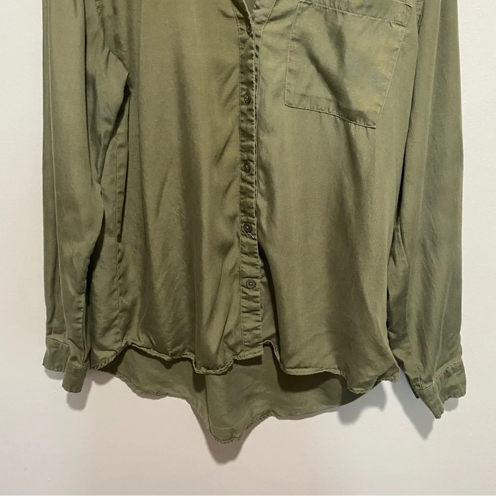 Knox Rose Women's Green V-Neck Collared Button Down Long‎ Sleeve Top Size M